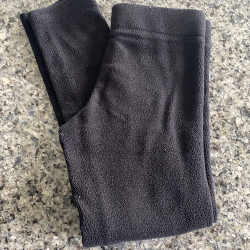Girls size 6/7 fleece leggings